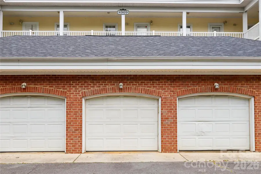 8923 Meadow Vista Road, Charlotte, NC 28213 - #2