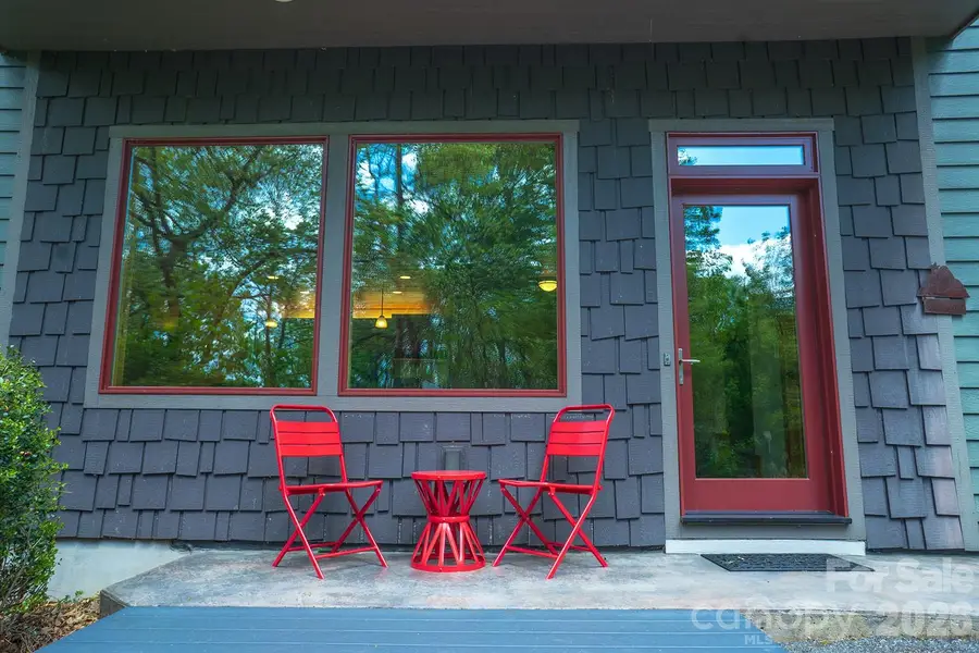 26 Robinson Creek Road, Asheville, NC 28803 - #2