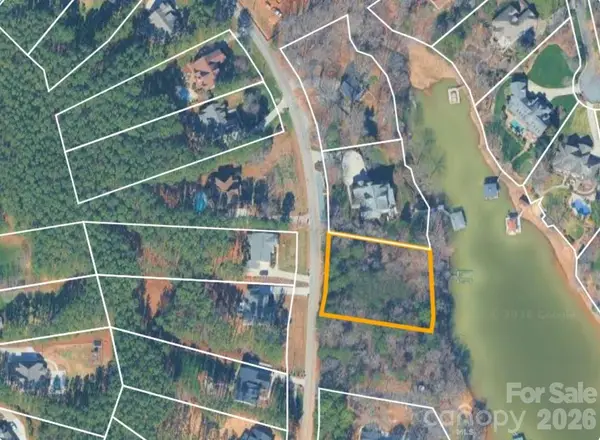 213 Kenway Loop, Mooresville, NC 28117
