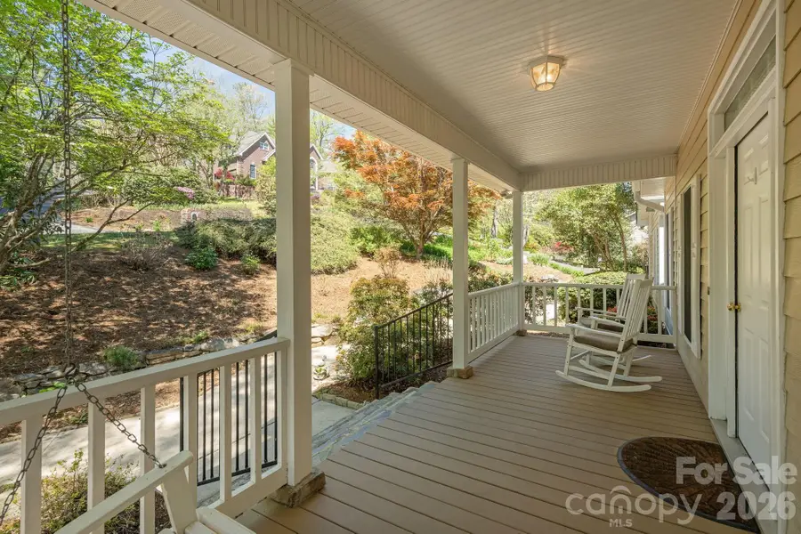 4 Ben Hogan Drive, Hendersonville, NC 28739 - #2