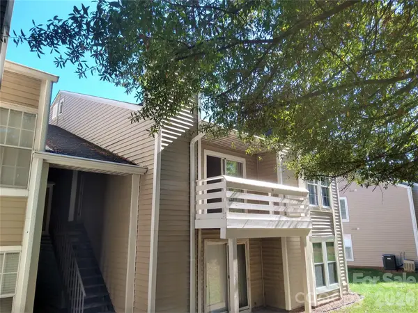 9607 Vinca Circle, Charlotte, NC 28213