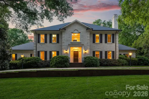 2514 Beretania Circle, Charlotte, NC 28211