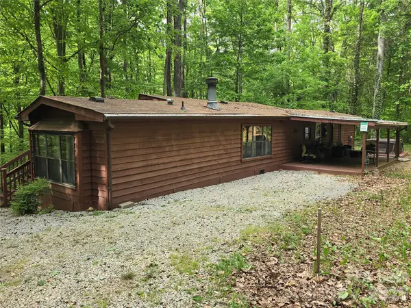 162 Pineridge Drive, Mooresville, NC 28115