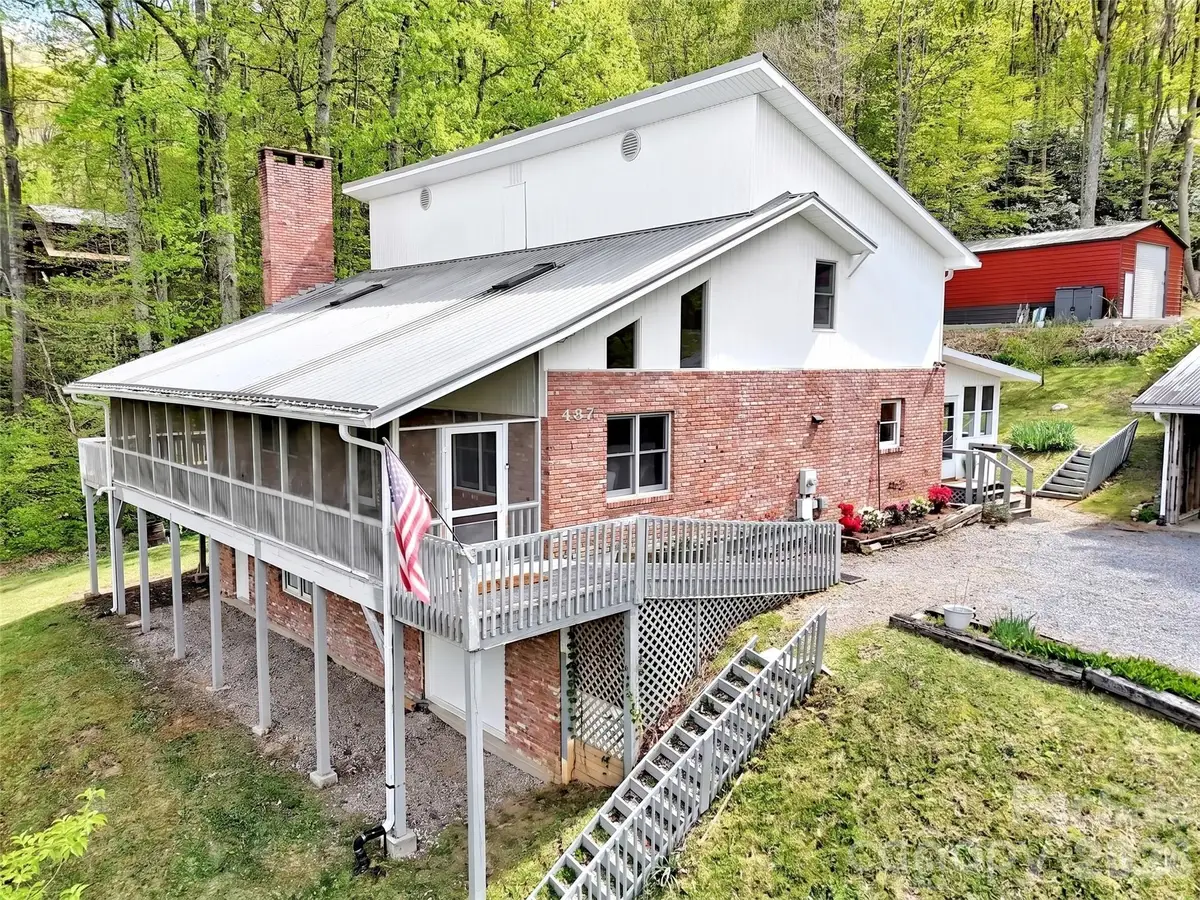 487 Julia Lane, Maggie Valley, NC 28751 - #1