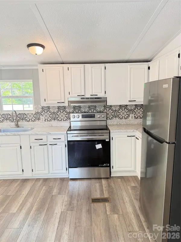 110 Tulip Tree Court, Statesville, NC 28677