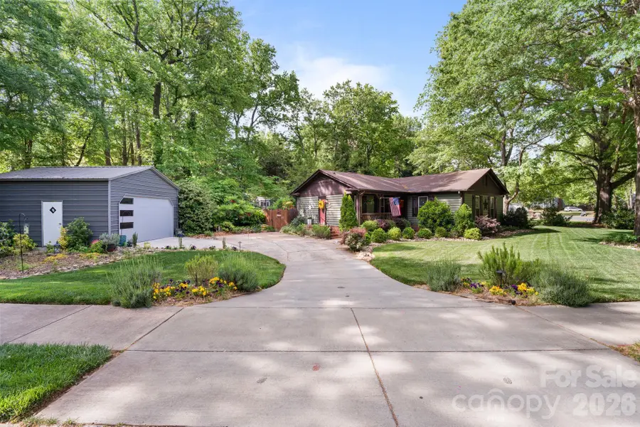 6129 Old Meadow Road, Charlotte, NC 28227 - #2