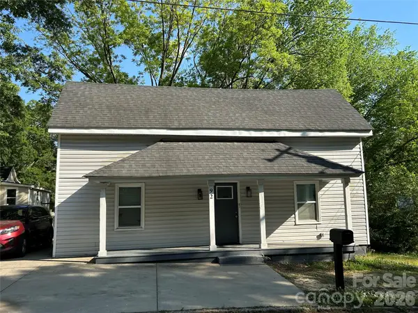 92 Saint Charles Avenue Ne, Concord, NC 28025