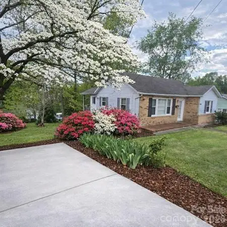 376 State Street, Marion, NC 28752