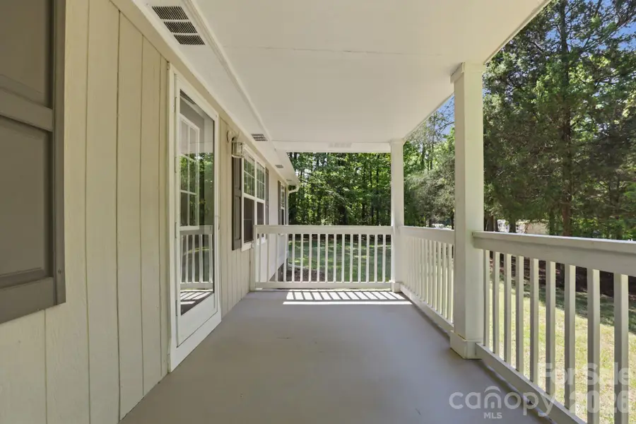 136 Woodridge Lane, Mooresville, NC 28115 - #2