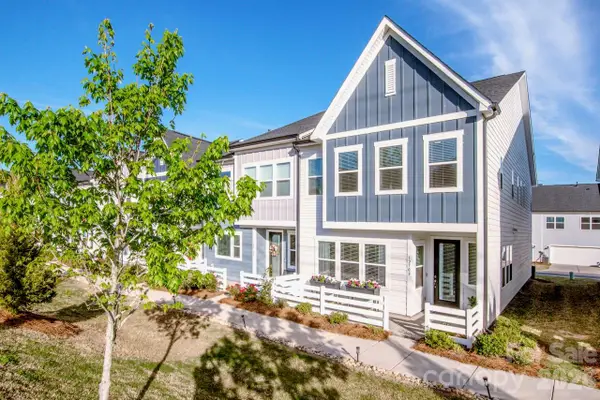 1270 Brawley School Road #F, Mooresville, NC 28117