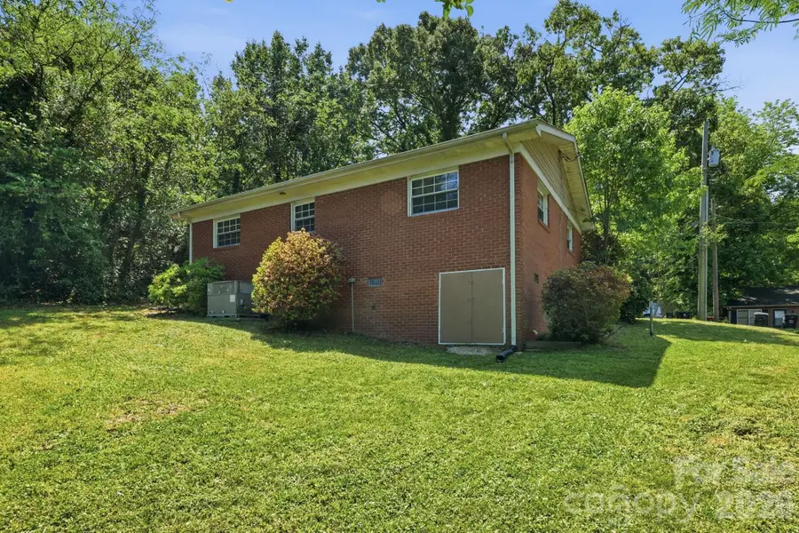 153 American Avenue Ne, Concord, NC 28025 - #3