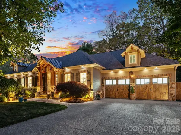54 Mountain Drive, Biltmore Lake, NC 28715