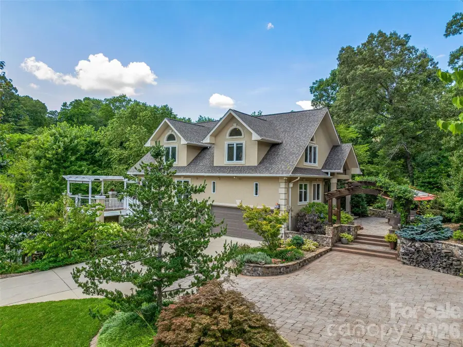 212 S Plains Drive, Asheville, NC 28803 - #3