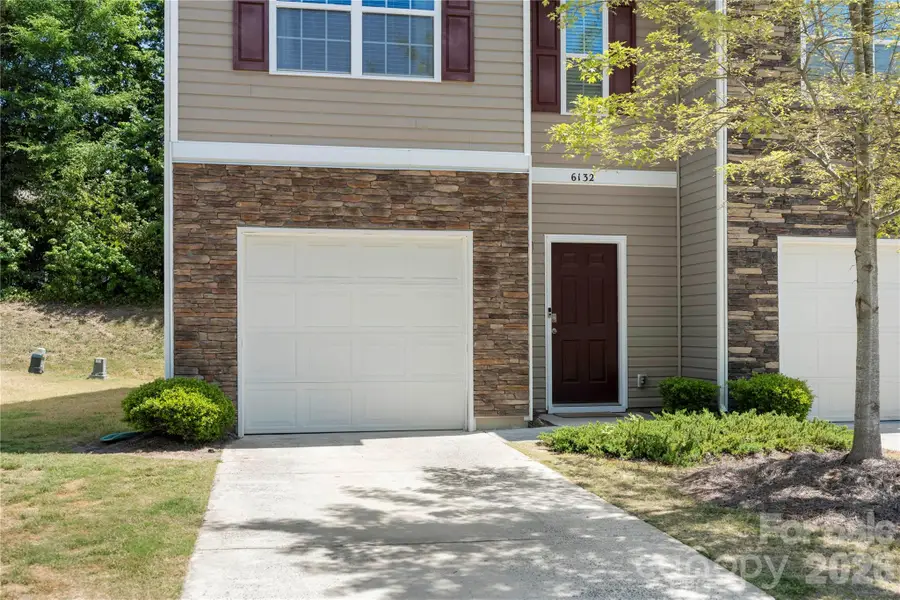 6132 Guildford Hill Lane #5D, Charlotte, NC 28215 - #2