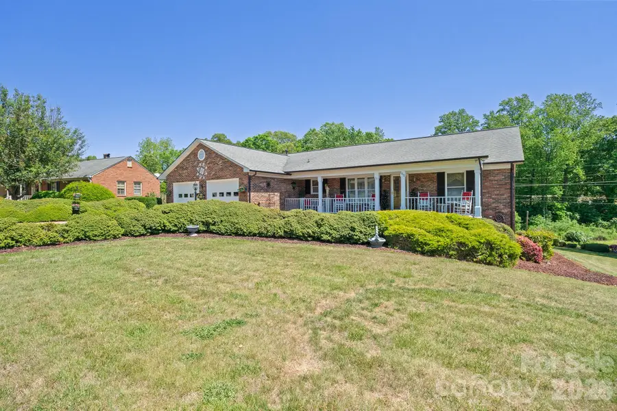 105 Rock Creek Drive, Lincolnton, NC 28092 - #2