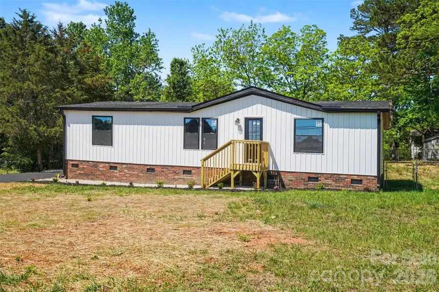 212 S Upright Street, Landis, NC 28088 - #2