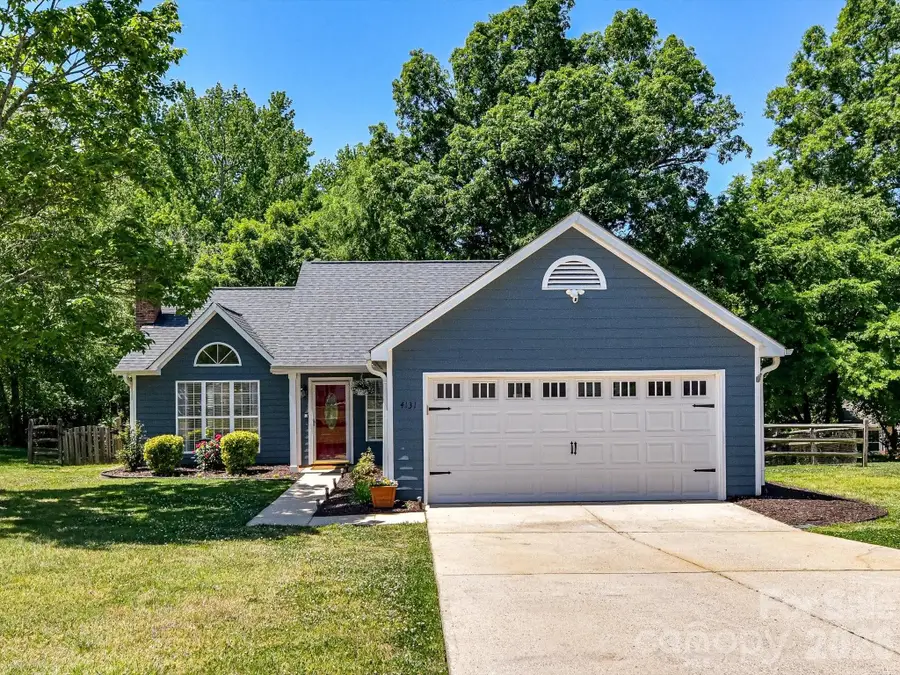 4131 Huntmeadow Drive, Charlotte, NC 28269 - #2