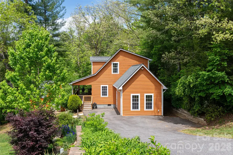 22 Otter Lane, Candler, NC 28715 - #2