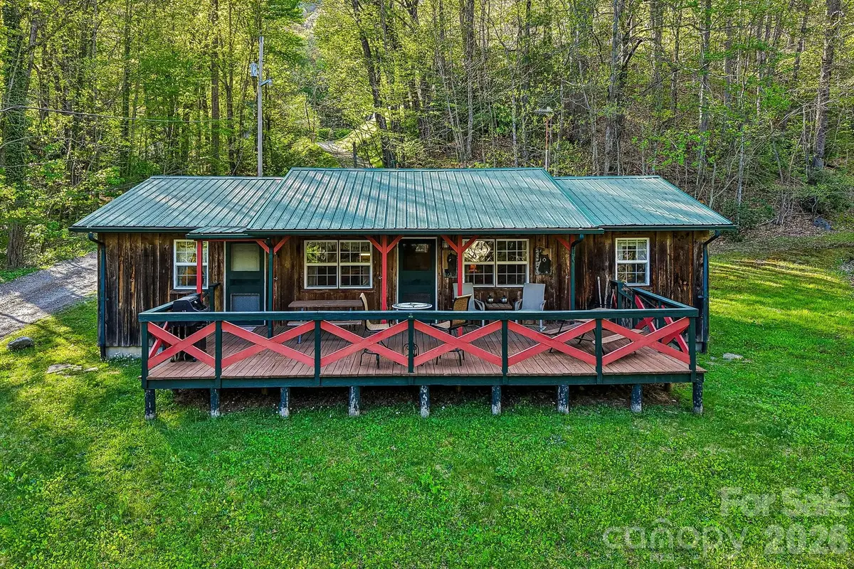 28 Mull Cove Road, Maggie Valley, NC 28751 - #1