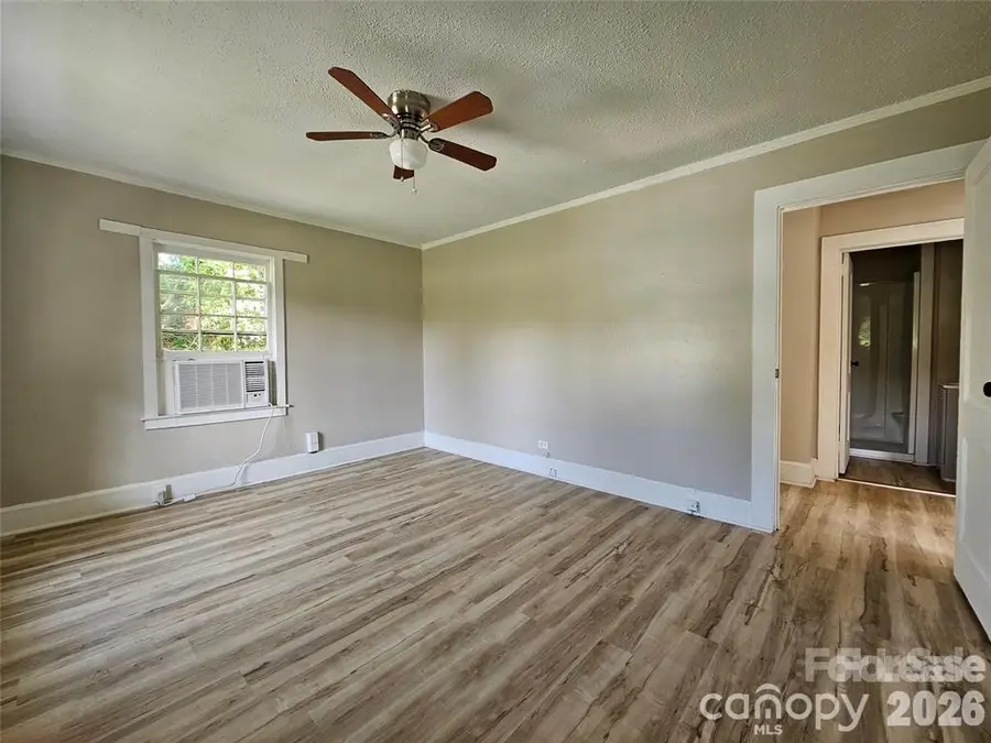 930 S Miller Street, Gastonia, NC 28052 - #3