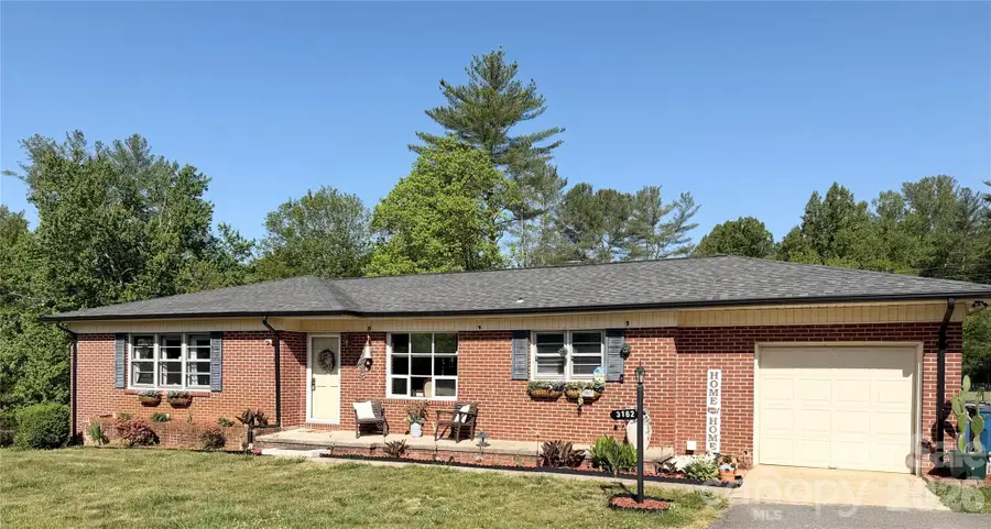 3162/3164/3168 Morganton Boulevard Sw, Lenoir, NC 28645 - #3