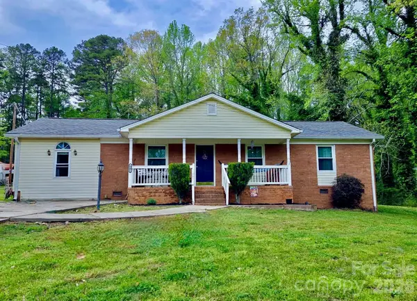 847 E Chestnut Street, Stanley, NC 28164