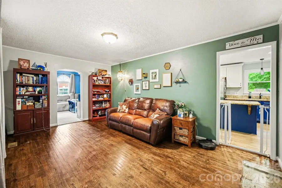 847 E Chestnut Street, Stanley, NC 28164 - #3