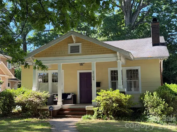 2104 Midwood Place, Charlotte, NC 28205