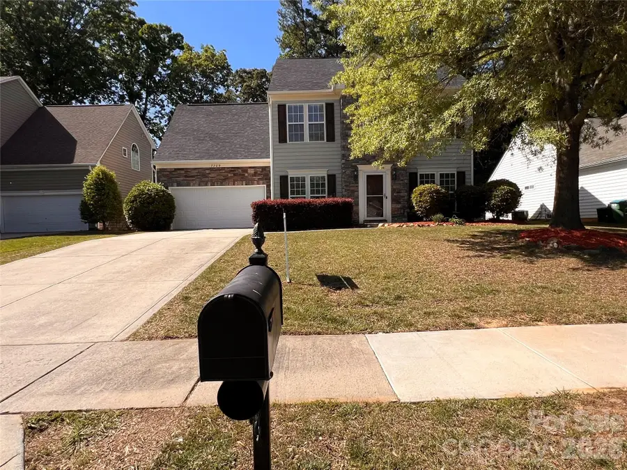 7709 Greylock Ridge Road #18, Matthews, NC 28105 - #2