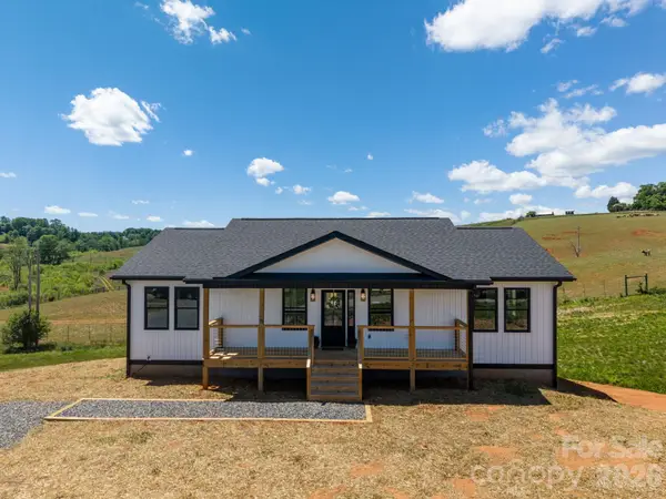 33 Pilgrims Path Lane, Alexander, NC 28701
