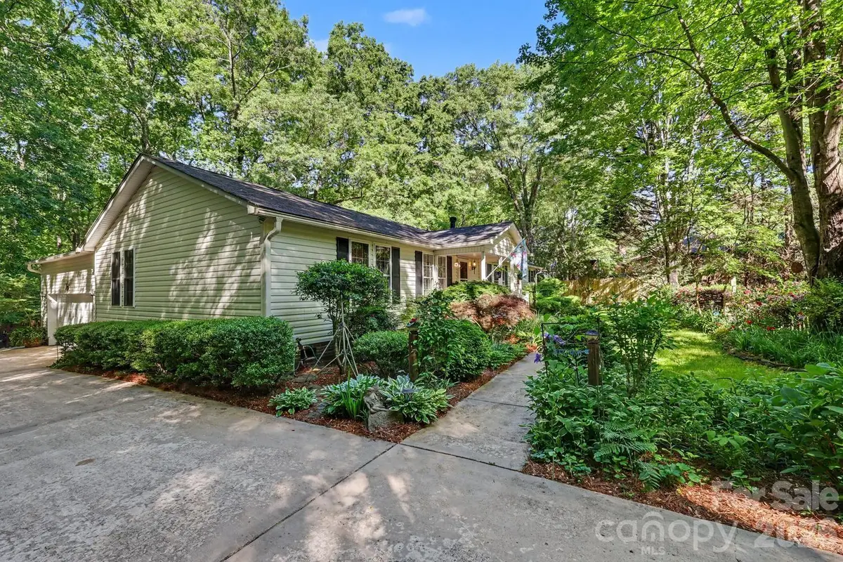 10112 Idlewild Road, Matthews, NC 28105 - #1