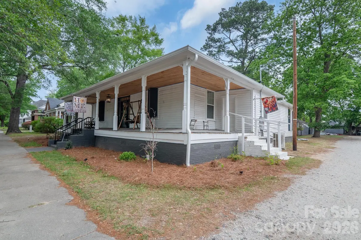 226 Huger Street, Cheraw, SC 29520 - #1