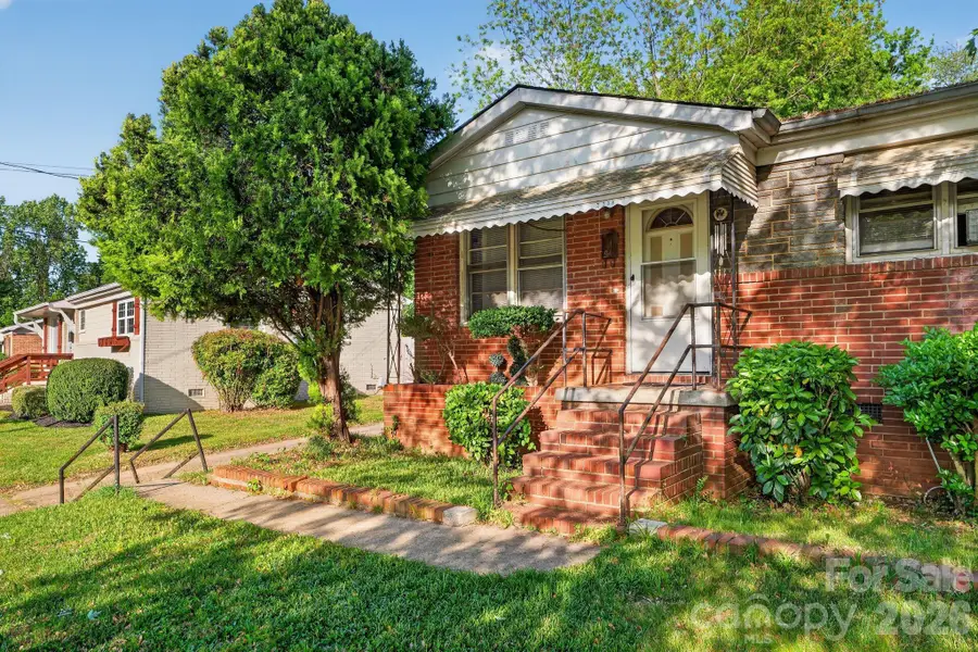 2308 Crestview Drive, Charlotte, NC 28216 - #3