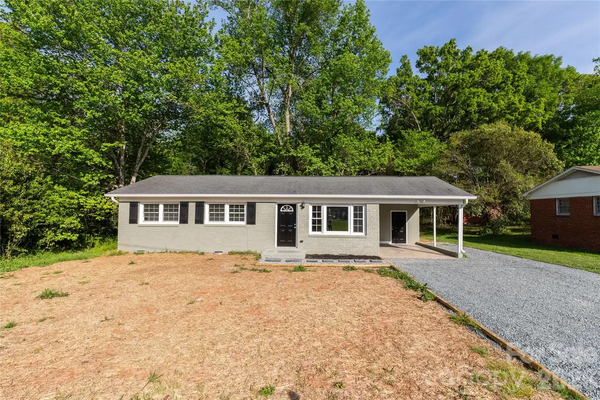 213 Washington Street, Wingate, NC 28174 - #1
