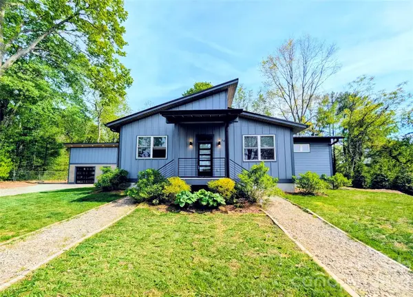 206 Flathouse Drive, Asheville, NC 28804