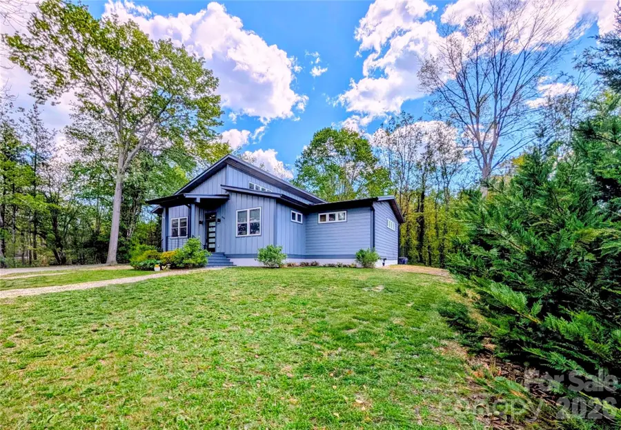 206 Flathouse Drive, Asheville, NC 28804 - #2