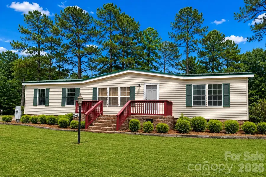 1062 Mill Creek Drive, Manning, SC 29102 - #2