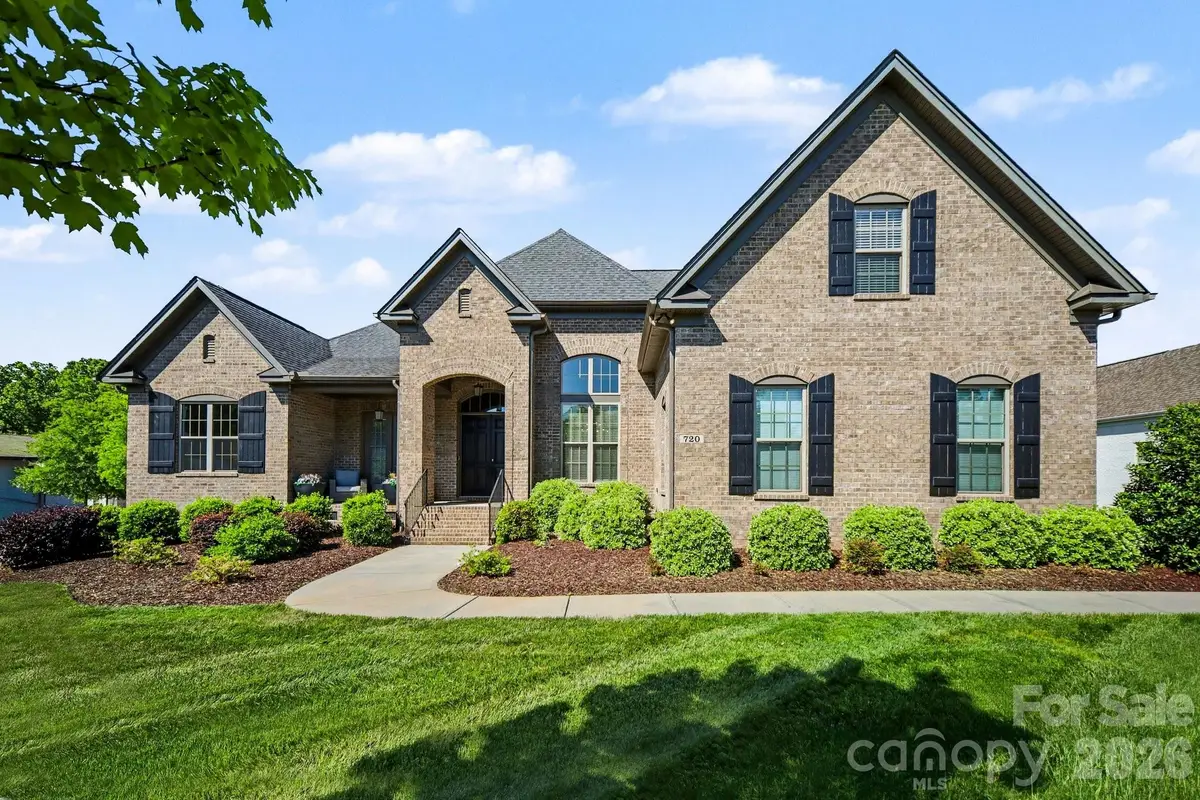 720 Farmer Mill Lane, Matthews, NC 28104 - #1