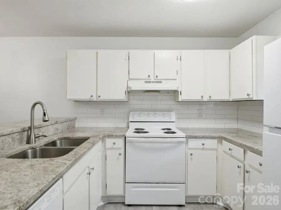 1560 Eagles Place, Rock Hill, SC 29732 - #3