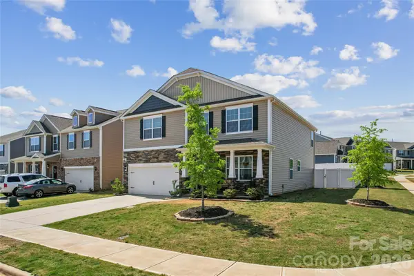162 Giant Oak Avenue, Statesville, NC 28677