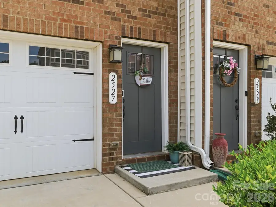 2527 Grantham Place Drive, Fort Mill, SC 29715 - #3