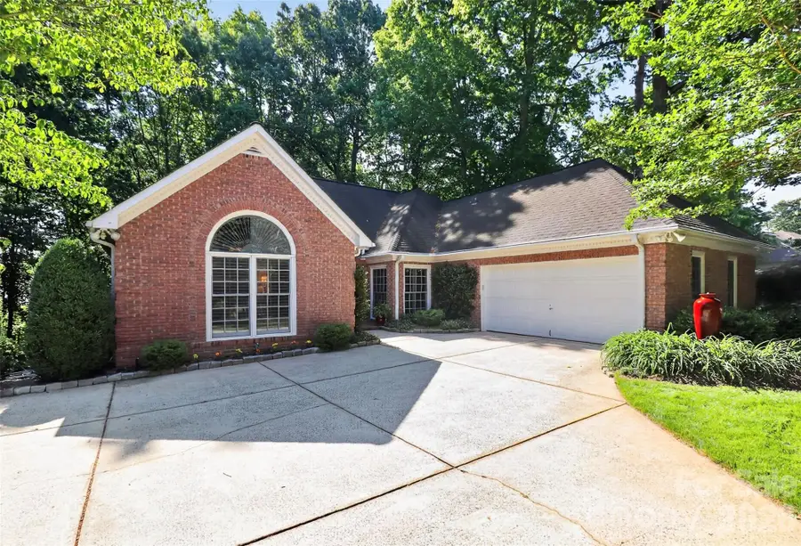 8902 Taunton Drive, Huntersville, NC 28078 - #2