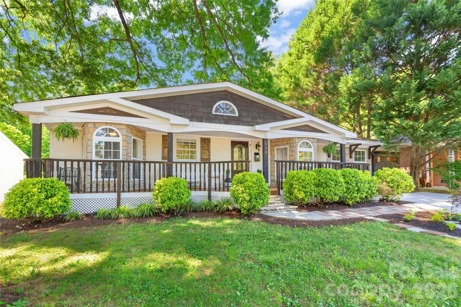138 Wyanoke Avenue, Charlotte, NC 28205 - #2