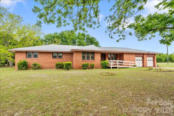1444 Society Hill Road, Darlington, SC 29540