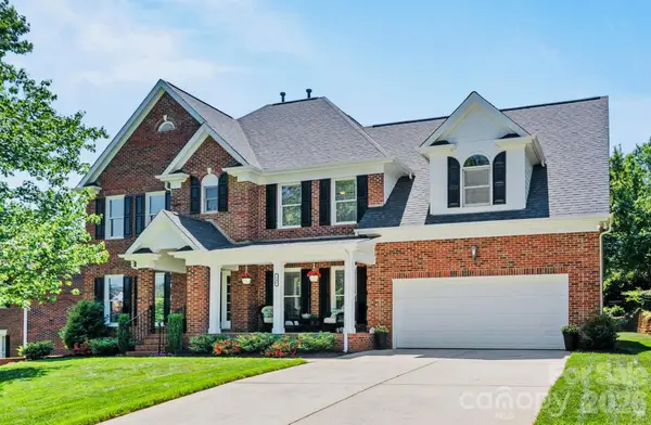 140 Foxfield Park Drive, Mooresville, NC 28115