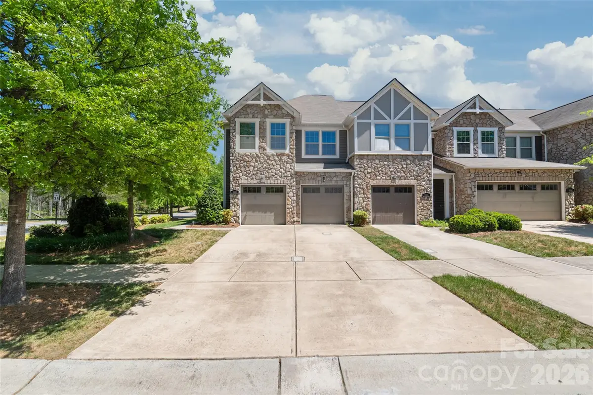 5662 Stonewells Drive, Charlotte, NC 28278 - #1
