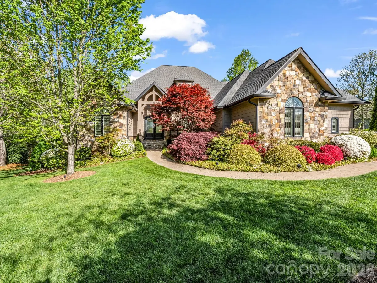 122 Founders Drive, Flat Rock, NC 28731 - #1