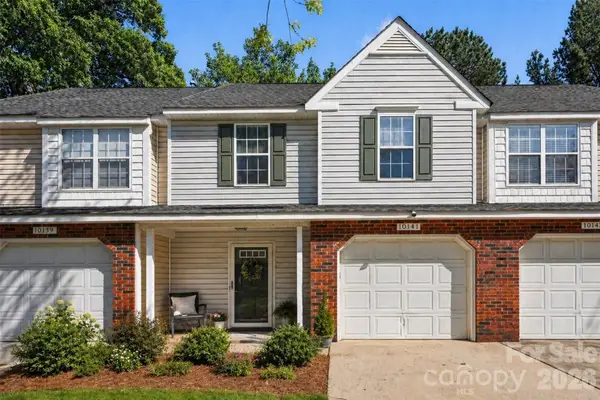 10141 University Park Lane, Charlotte, NC 28213