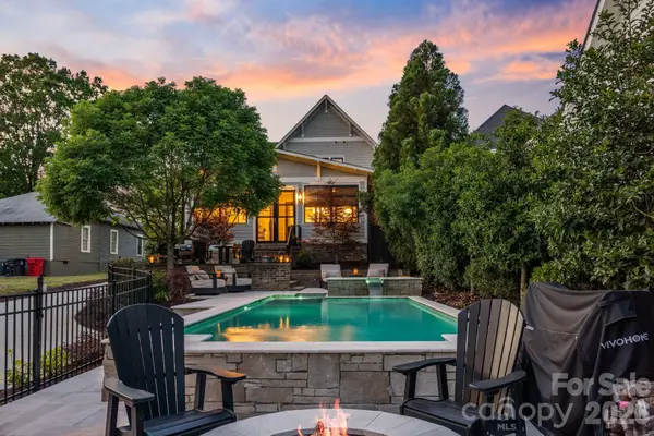 351 Delburg Street, Davidson, NC 28036