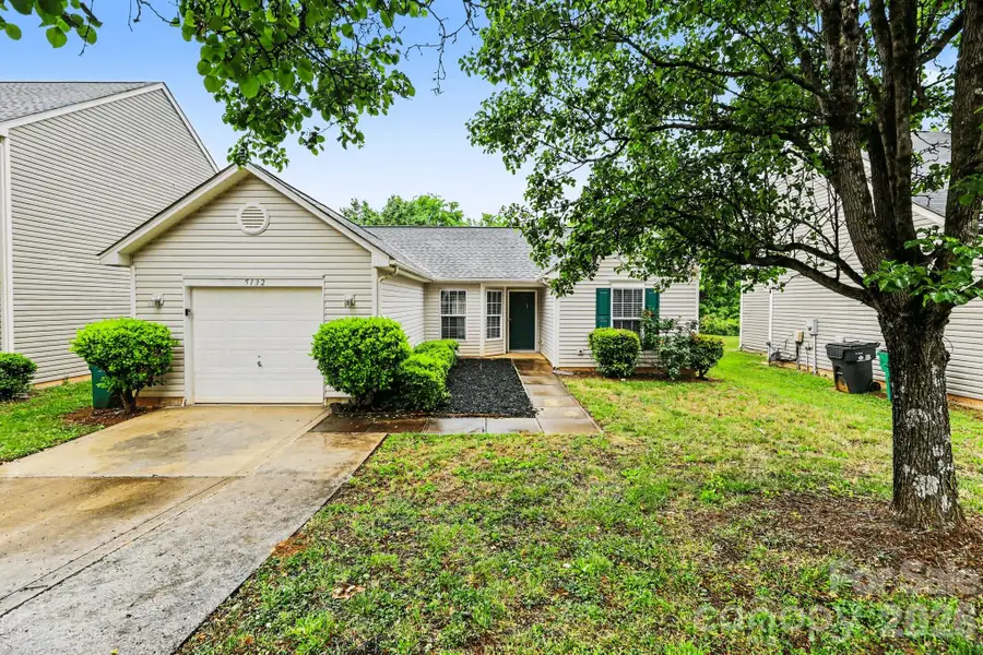 5132 Deerton Road, Charlotte, NC 28269 - #2